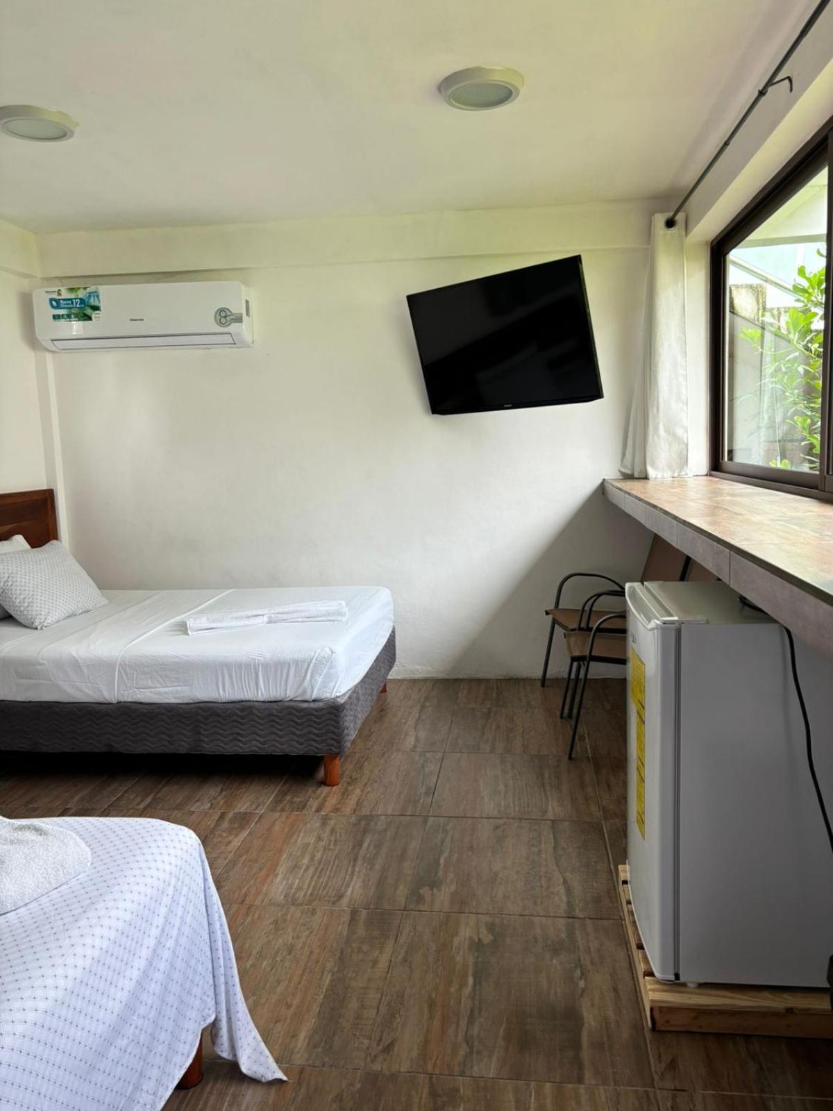 Hotel Miriam 巴卡拉尔 外观 照片