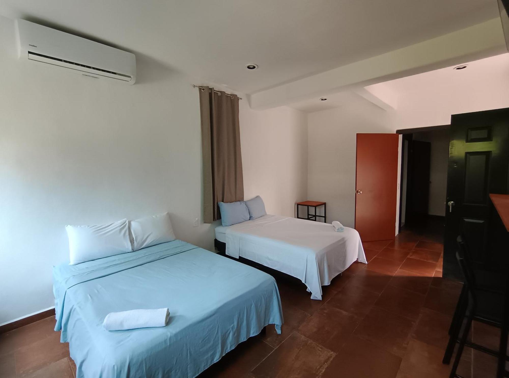 Hotel Miriam 巴卡拉尔 外观 照片